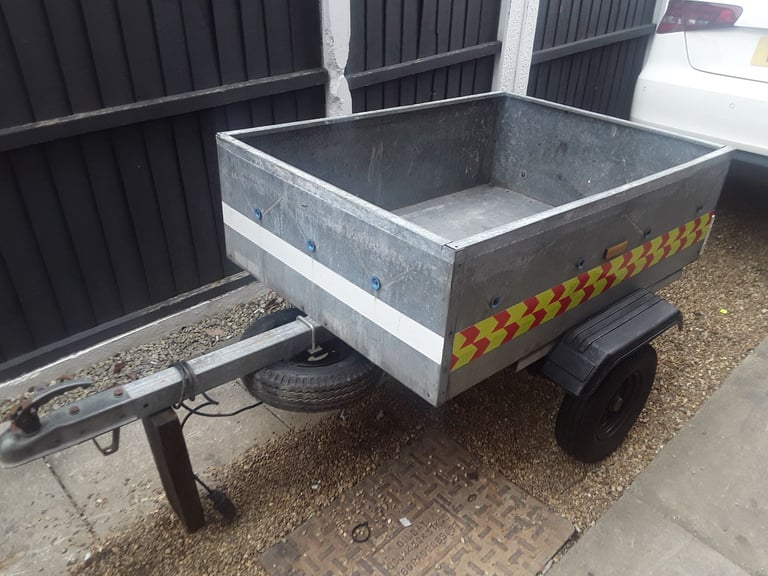 Trelgo galvanised trailer 4x3  lights fitted new tyres and new spare tyre good condition 