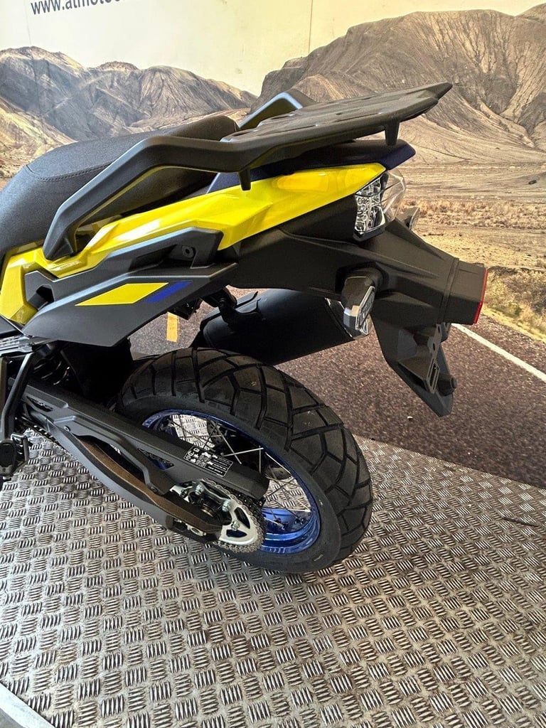 SUZUKI DL800 DE, BRAND NEW SPECIAL OFFER PRICE, 7Y WARRANTY, IN STOCK