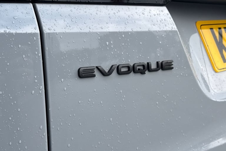 2025 Land Rover Range Rover Evoque 2.0 D200 Dynamic HSE 5dr SUV DIESEL Automatic