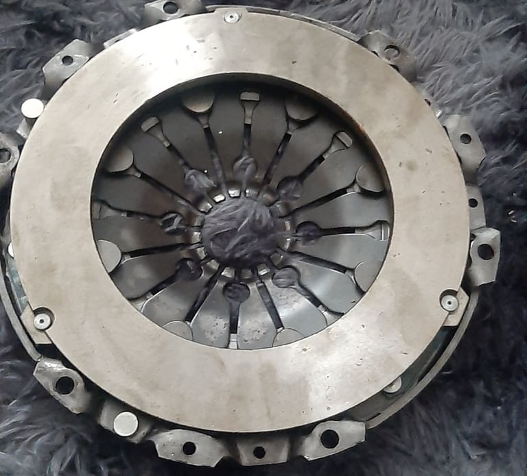 BMW 1 series  Clutch 