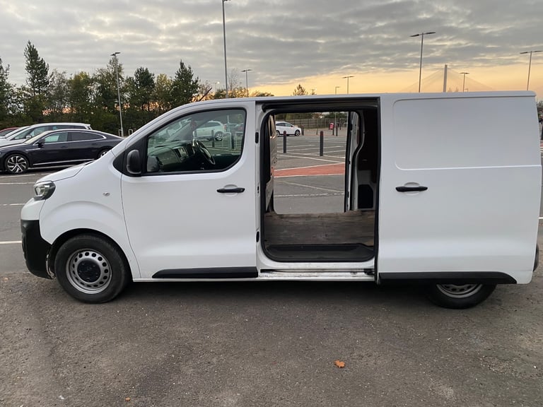 Peugeot, EXPERT, 1.6 hdi 2018 ulez compliant full year mot  