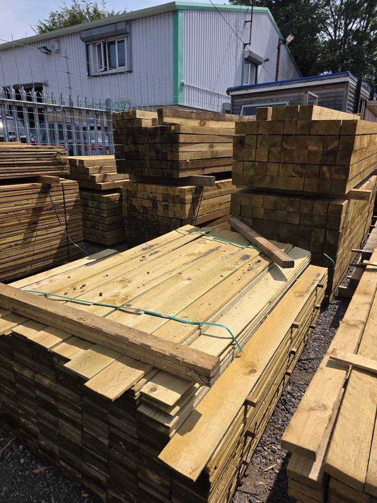 FENCING TIMBERS 