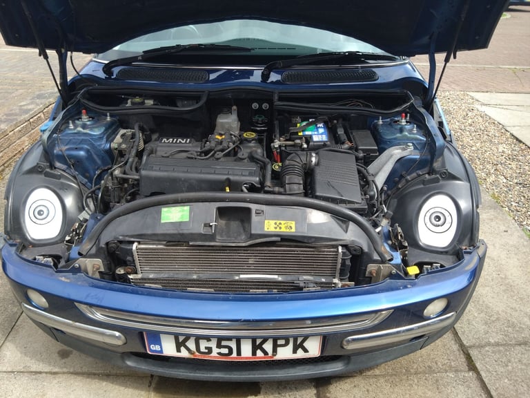 Mini, HATCHBACK, Hatchback, 2001, Manual, 1598 (cc), 3 doors