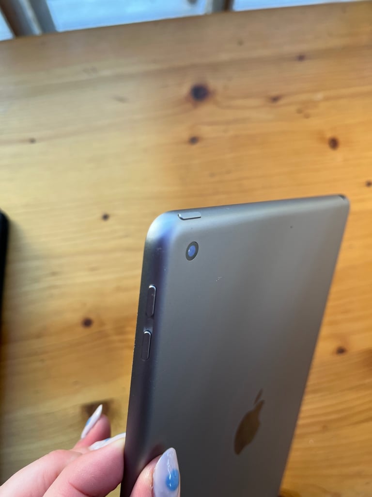 iPad 6th gen & Apple Pencil 1st gen