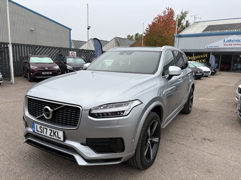 image for 2017 Volvo XC90 2.0h T8 Twin Engine 9.2kWh R-Design SUV 5dr Petrol Plug-in Hybrid Auto 4WD  ESTAT...