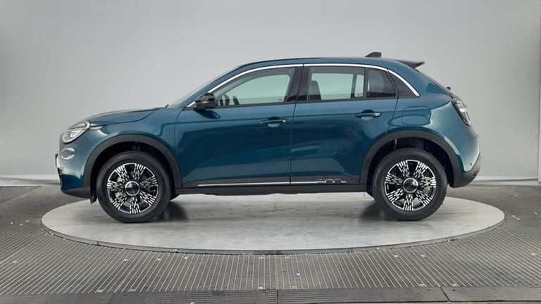 2025 Fiat 600 1.2 MHEV SUV 5dr Petrol Hybrid e-DCT Euro 6 (s/s) (100 ps) Automatic Hatchback Hybr...