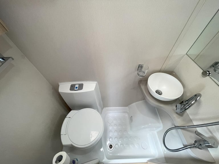 Elddis Accordo 120