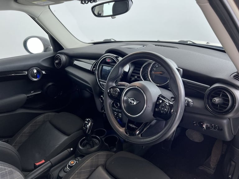 2018 MINI Hatch 1.5L COOPER D 5d AUTO 114 BHP Hatchback Diesel Automatic