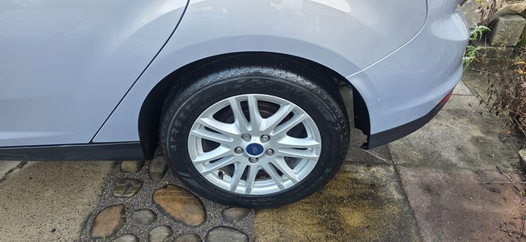 2013 Ford Focus 1.6 125 Titanium 5dr Powershift HATCHBACK Petrol Automatic