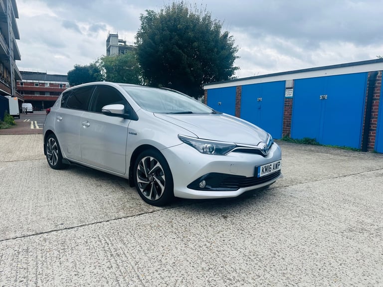 image for 2016 Toyota Auris 1.8 Hybrid Design 5dr CVT HATCHBACK Petrol/Electric Hybrid Automatic
