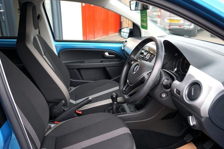 Volkswagen Up HIGH UP TSI BLUEMOTION TECHNOLOGY