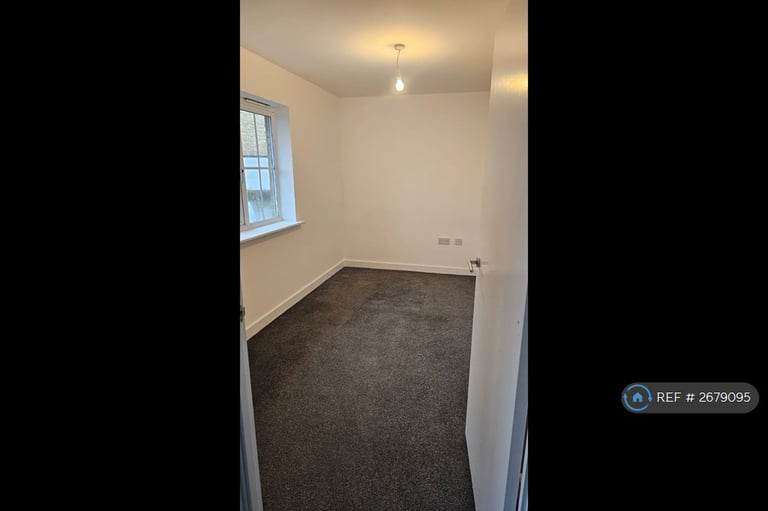 2 bedroom flat in Kendal, Purfleet-On-Thames, RM19 (2 bed) (#2679095)