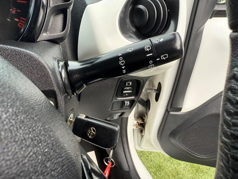 2015 Toyota AYGO 1.0 VVT-i x-pression x-wave 5dr Petrol Manual Euro 5 Euro 5 (68 ps) HATCHBACK Pe...