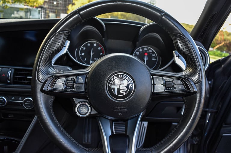 Alfa Romeo, GIULIA, Saloon, 2021, Semi-Auto, 1995 (cc), 4 doors