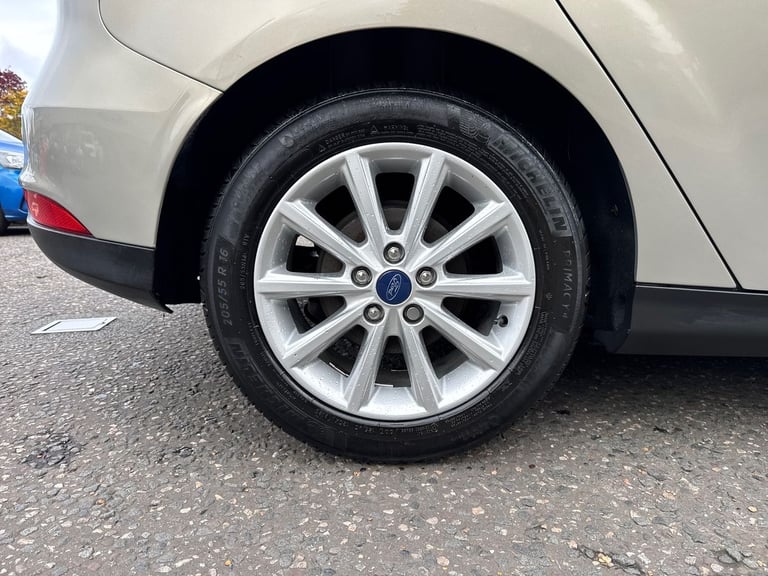 2018 Ford Focus 1.0 EcoBoost 125 Titanium 5dr Auto HATCHBACK PETROL Automatic