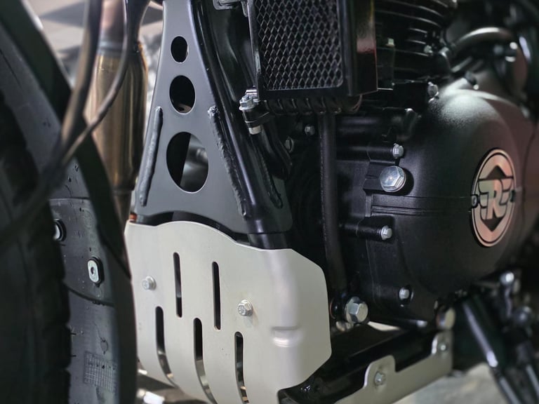 2024/74 ROYAL ENFIELD SCRAM 411 E5 HIMALAYAN 280 MILE'S 