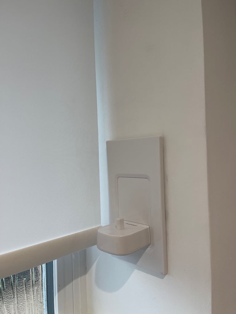 image for Oral B shaver socket charger