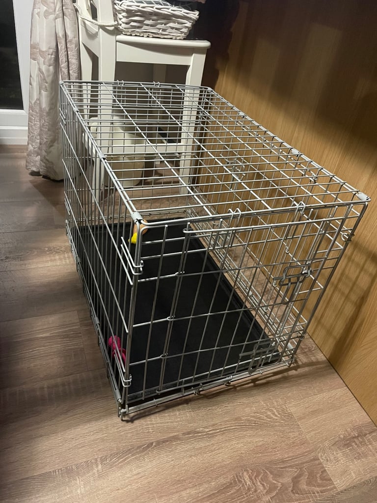 Dog cage 