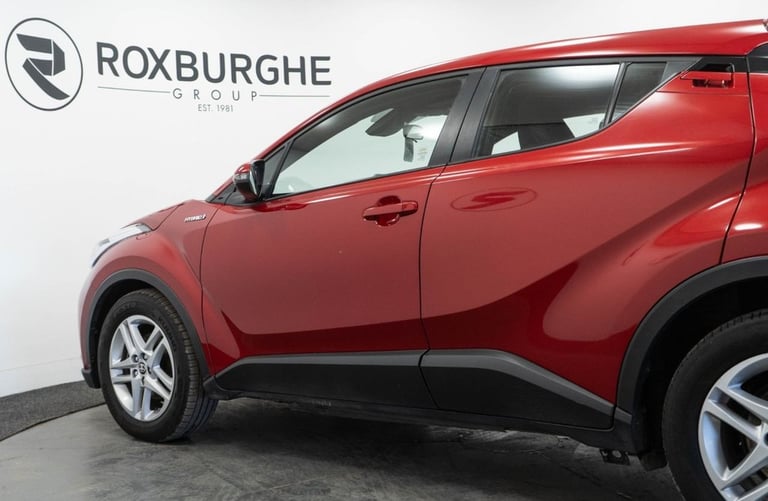 2022 TOYOTA C-HR 1.8 VVT-H GPF ICON SUV 5DR PETROL HYBRID CVT EURO 6 (S/S) (122 