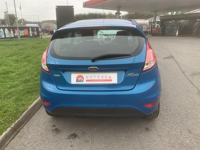 2014 Ford Fiesta Zetec 1.0T - new MOT - Only 35000 miles
