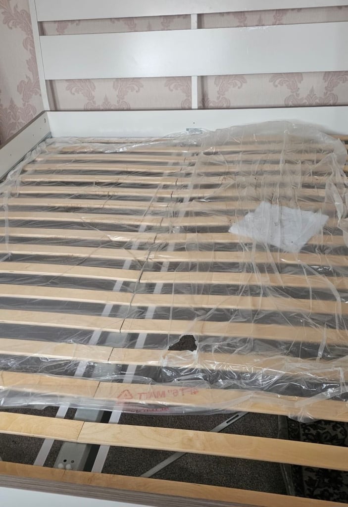 image for double bed without metress