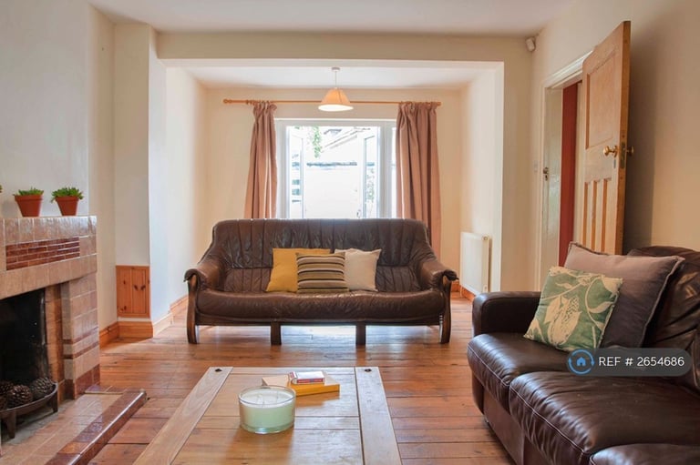 7 bedroom house in Earlham Road, Norwich, NR4 (7 bed) (#2654686)