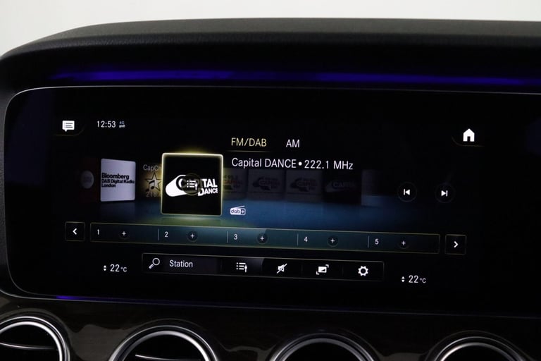 2020 Mercedes-Benz E Class 2.0 E300de 13.5kWh AMG Line Edition G-Tronic+ Euro 6 (s/s) 4dr SALOON ...