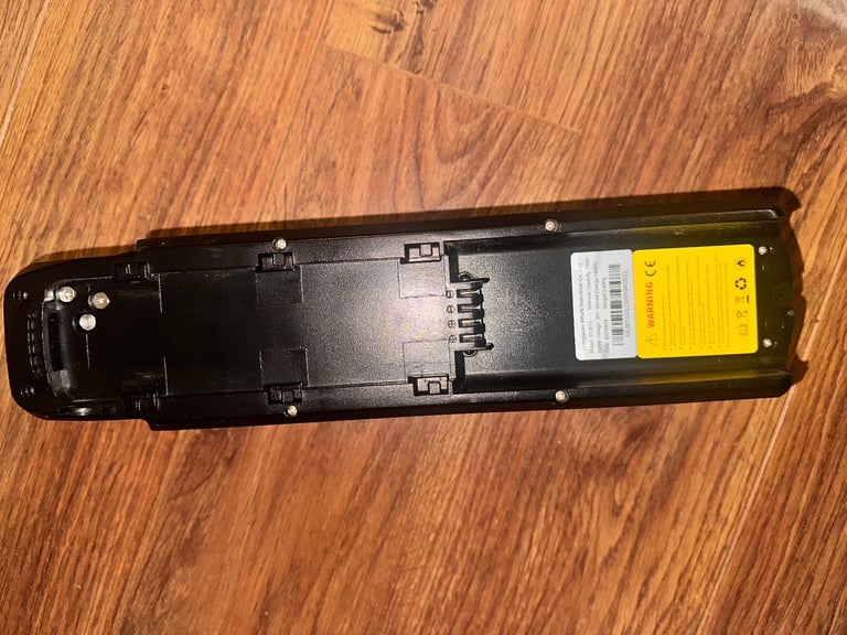 E-Bike Battery with Charger + Free Bike Helmet – Good as New
