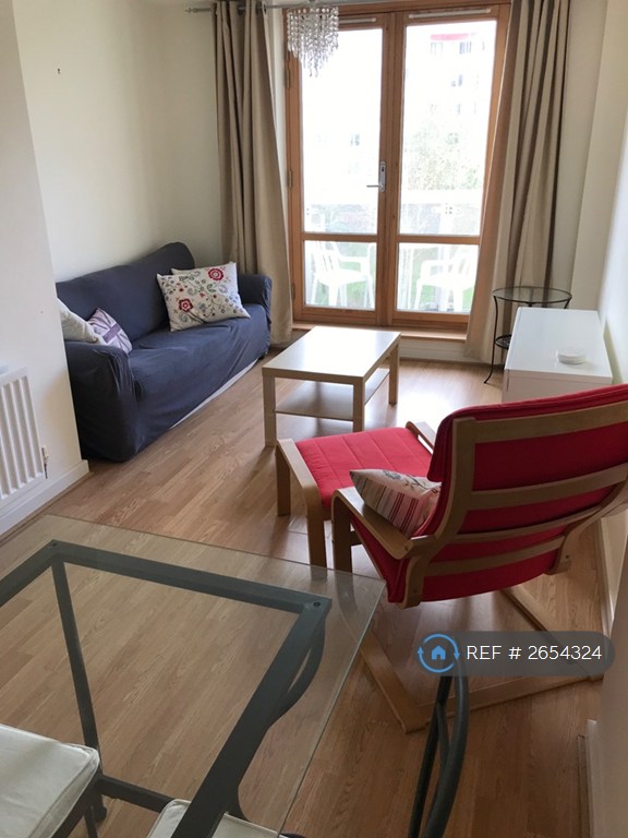 1 bedroom flat in The Crescent, Bristol, BS1 (1 bed) (#2654324)