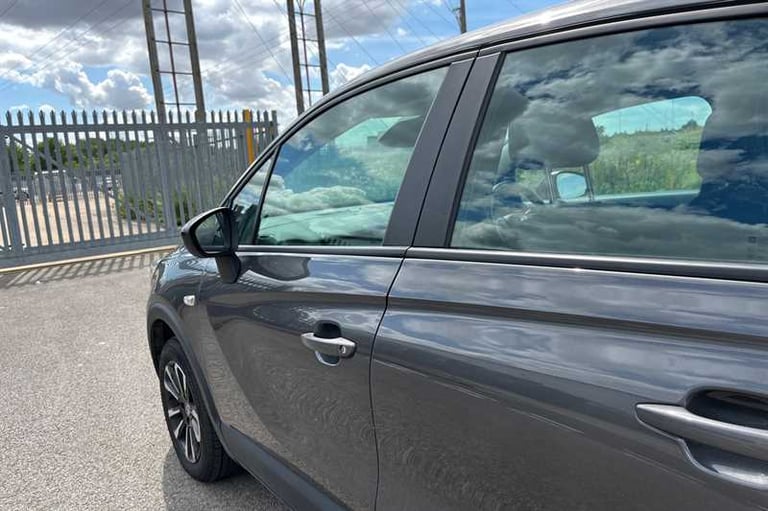 2022 Vauxhall Crossland 1.2 Turbo Design SUV 5dr Petrol Manual Euro 6 (s/s) (110 ps) SUV Petrol M...