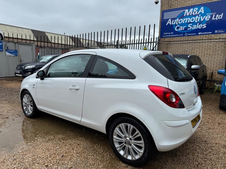 2013 Vauxhall Corsa 1.4 16V SE Euro 5 3dr HATCHBACK Petrol Manual