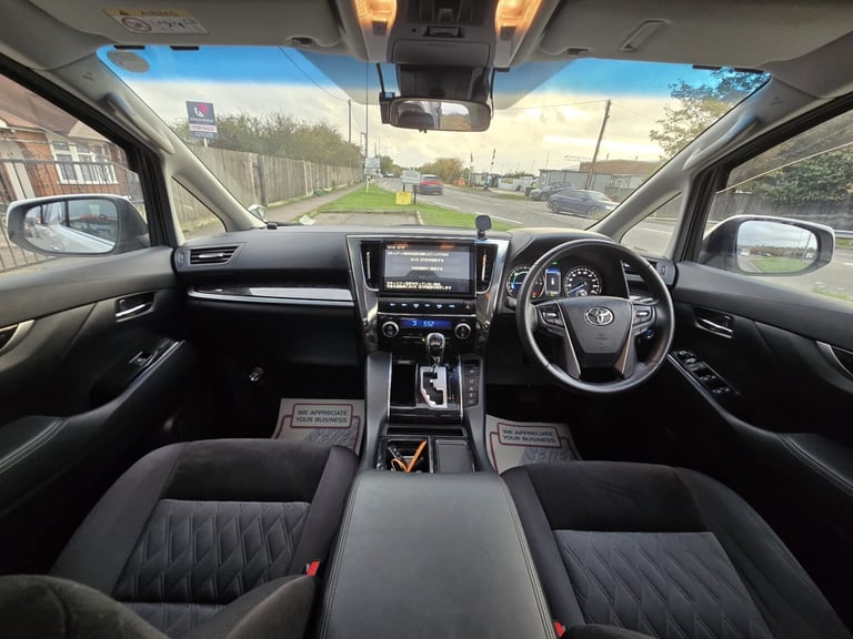 2018 Toyota Vellfire HYBRID 2.5 E-four 8 Seaters Euro 6  MPV Petrol/Hybrid Automatic