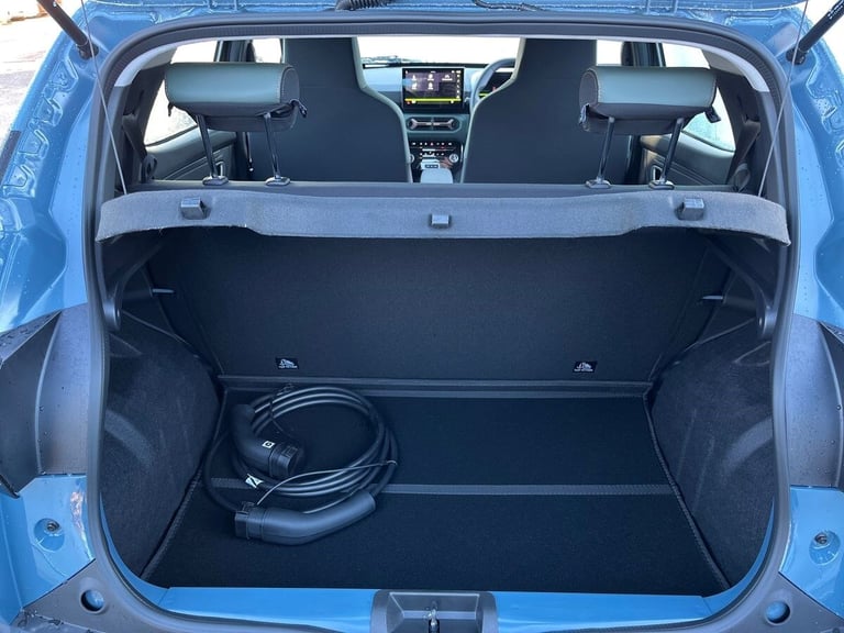  Dacia Spring 65 26.8kwh Extreme Hatchback 5dr Electric Auto 65 ps Electric