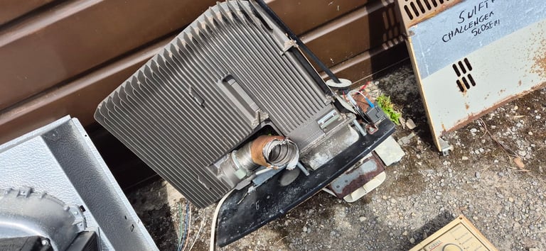 CARVER 3600STC AUTO gas and electric heater for camper caravan motorhome.