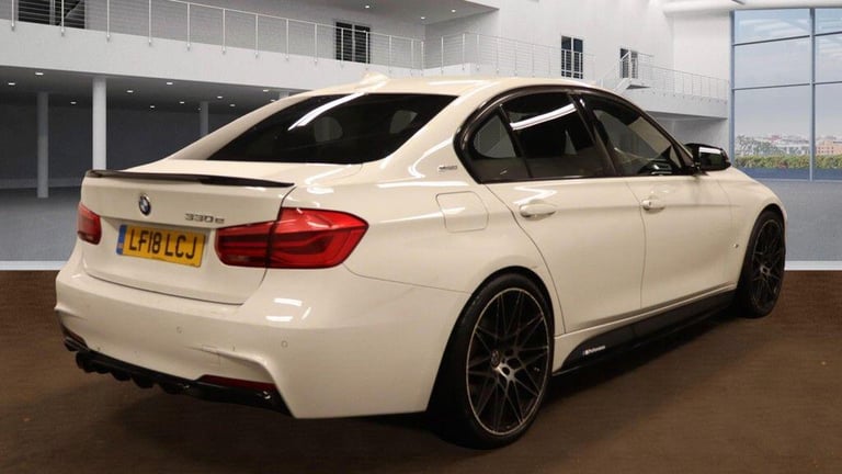2018 BMW 3 Series 330e M Sport 4dr Step Auto SALOON PETROL/ELECTRIC Automatic