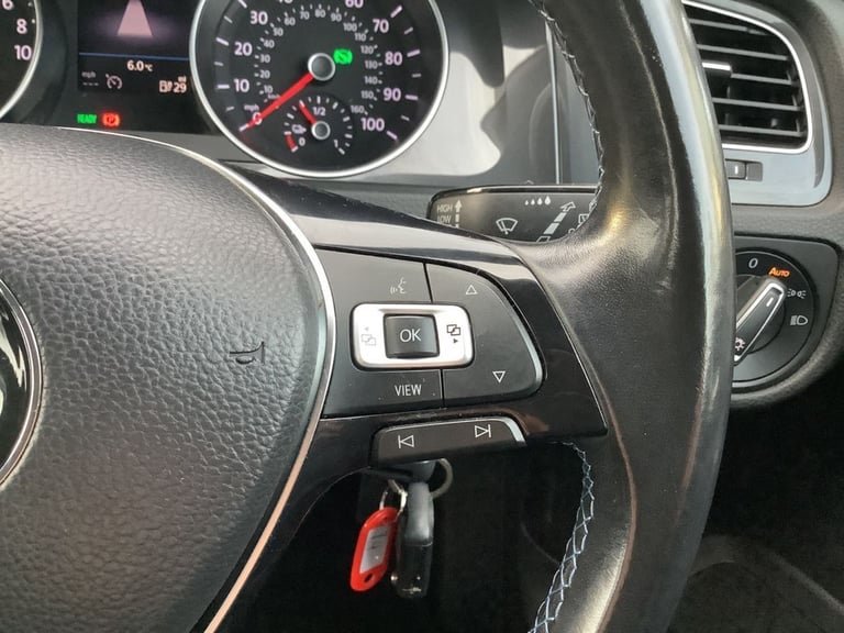 2019 Volkswagen Golf 35.8kWh e-Golf Hatchback 5dr Electric Auto (136 ps) Hatchback ELECTRIC Autom...