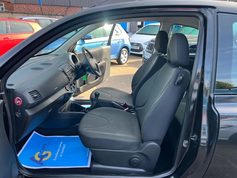 2010 Nissan Micra 1.2 16v Visia Hatchback 3dr Petrol Manual (139 g/km, 79 bhp) HATCHBACK Petrol M...