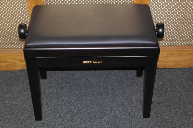 Roland adjustable piano stool black
