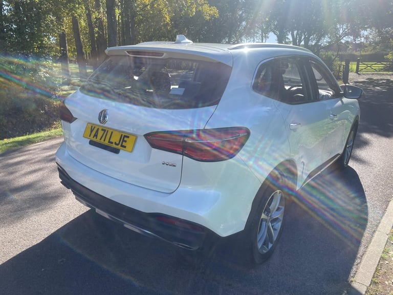 2022 MG MG HS 1.5 T-GDI Exclusive DCT Euro 6 (s/s) 5dr ESTATE Petrol Automatic