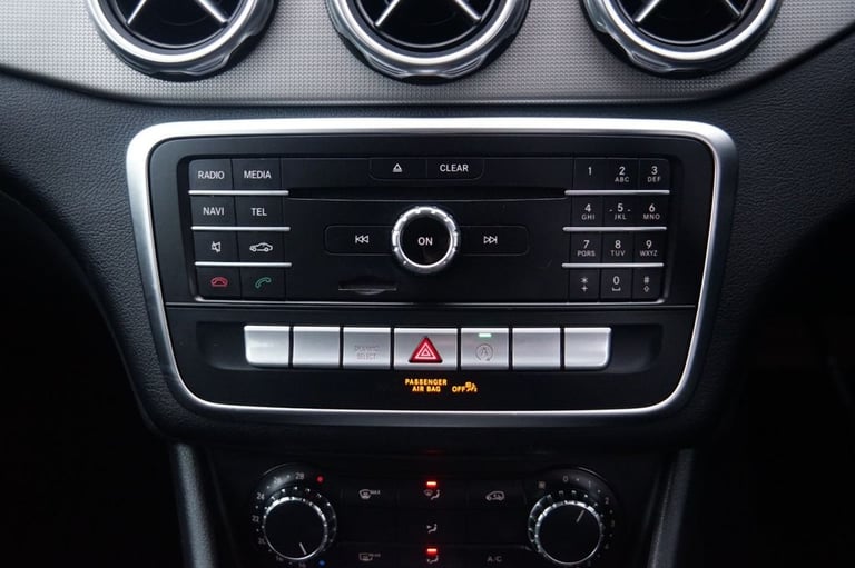 2019 Mercedes-Benz GLA 1.6 GLA180 Urban Edition SUV 5dr Petrol Manual Euro 6 (s/s) (122 ps) ESTAT...