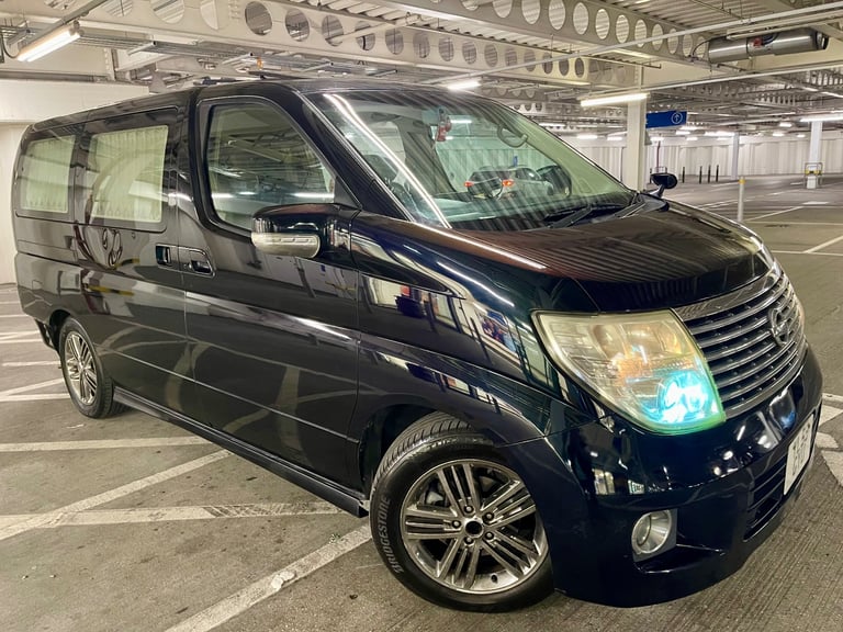 image for Nissan, Elgrand 2009 Top Spec Japanese Import Ulezfree