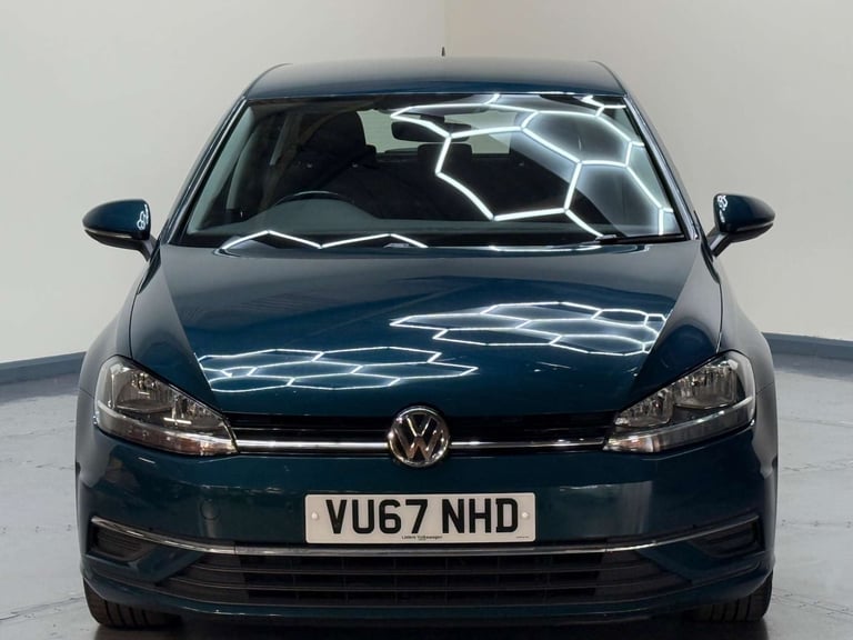 2017 Volkswagen Golf 1.6 TDI BlueMotion Tech SE Nav Euro 6 (s/s) 5dr Hatchback Diesel Manual