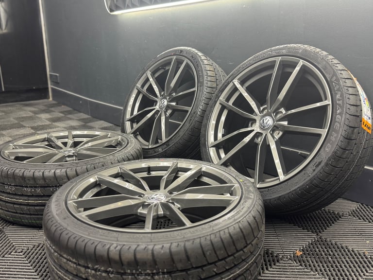 18” inch x4 NEW vw Pretoria alloys wheels 5x112 golf r gti gtd caddy PX Welcome 