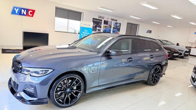 2022 BMW 3 Series 2.0 330e 12kWh M Sport Touring Auto Euro 6 (s/s) 5dr Estate PETROL/ELECTRIC Aut...