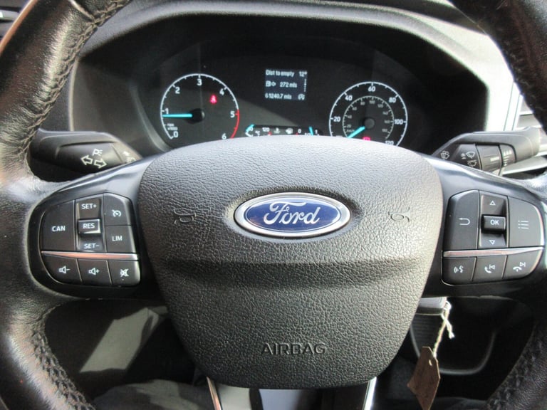 2020 Ford Transit Custom 2.0 EcoBlue 130ps SWB Trend Van LOW MILES NO VAT PANEL VAN Diesel Manual