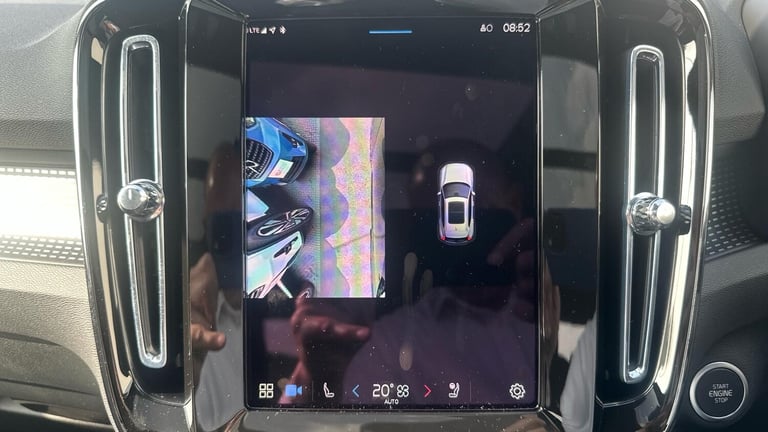 2025 Volvo XC40 Black Edition Ultra, B4 Mild hybrid, Petrol ESTATE Petrol/Electric Hybrid Automatic