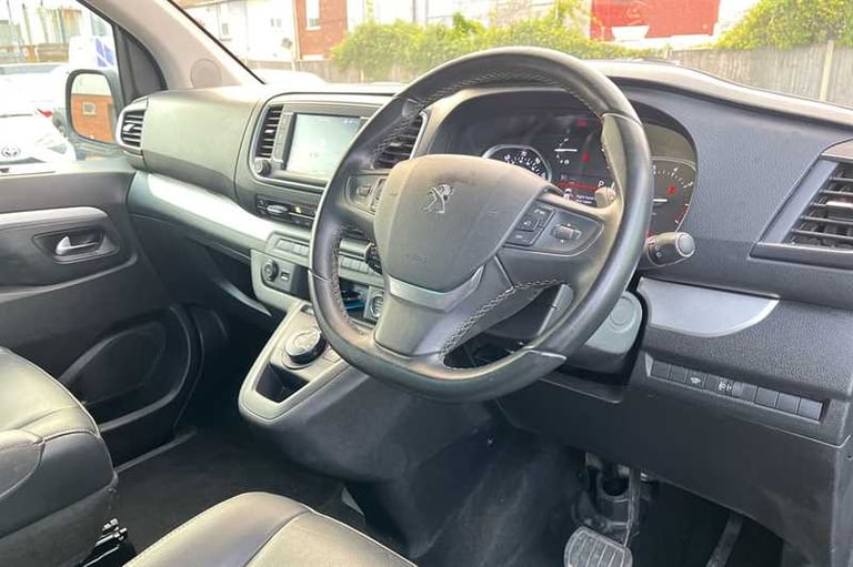 2023 Peugeot Traveller Business VIP 2.0 BlueHDi Diesel Automatic Start/Stop (180ps) MPV Diesel Au...