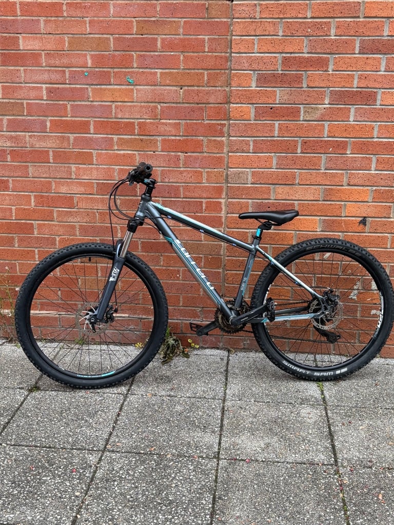Carrera Vengeance Mountain Bike – Trail/Commuter Ready