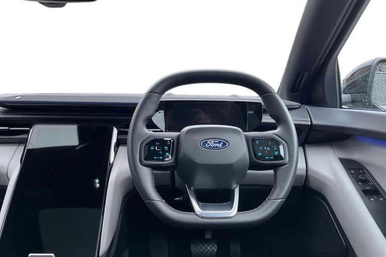 2024 Ford Explorer PREMIUM | Heads up Display | Panoramic Roof | Heated Seats/Wheel | Adaptive Es...
