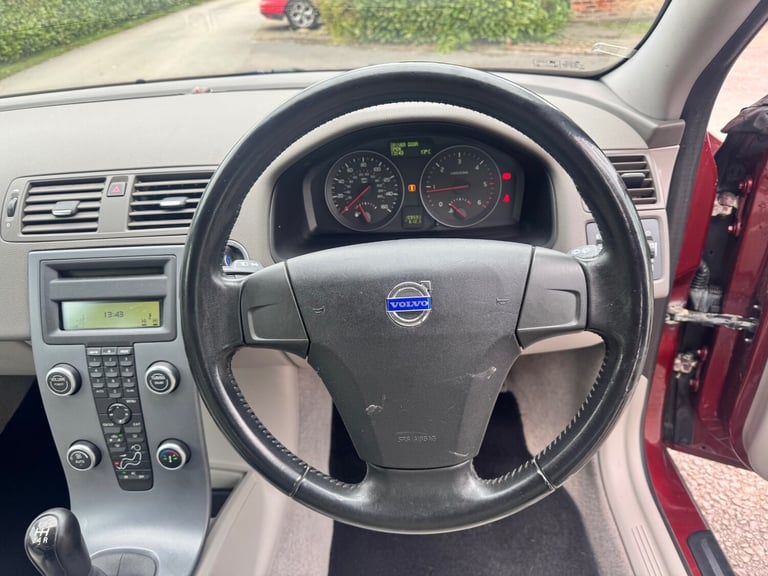 2010 Volvo V50 1.6D DRIVe S 5dr ESTATE Diesel Manual